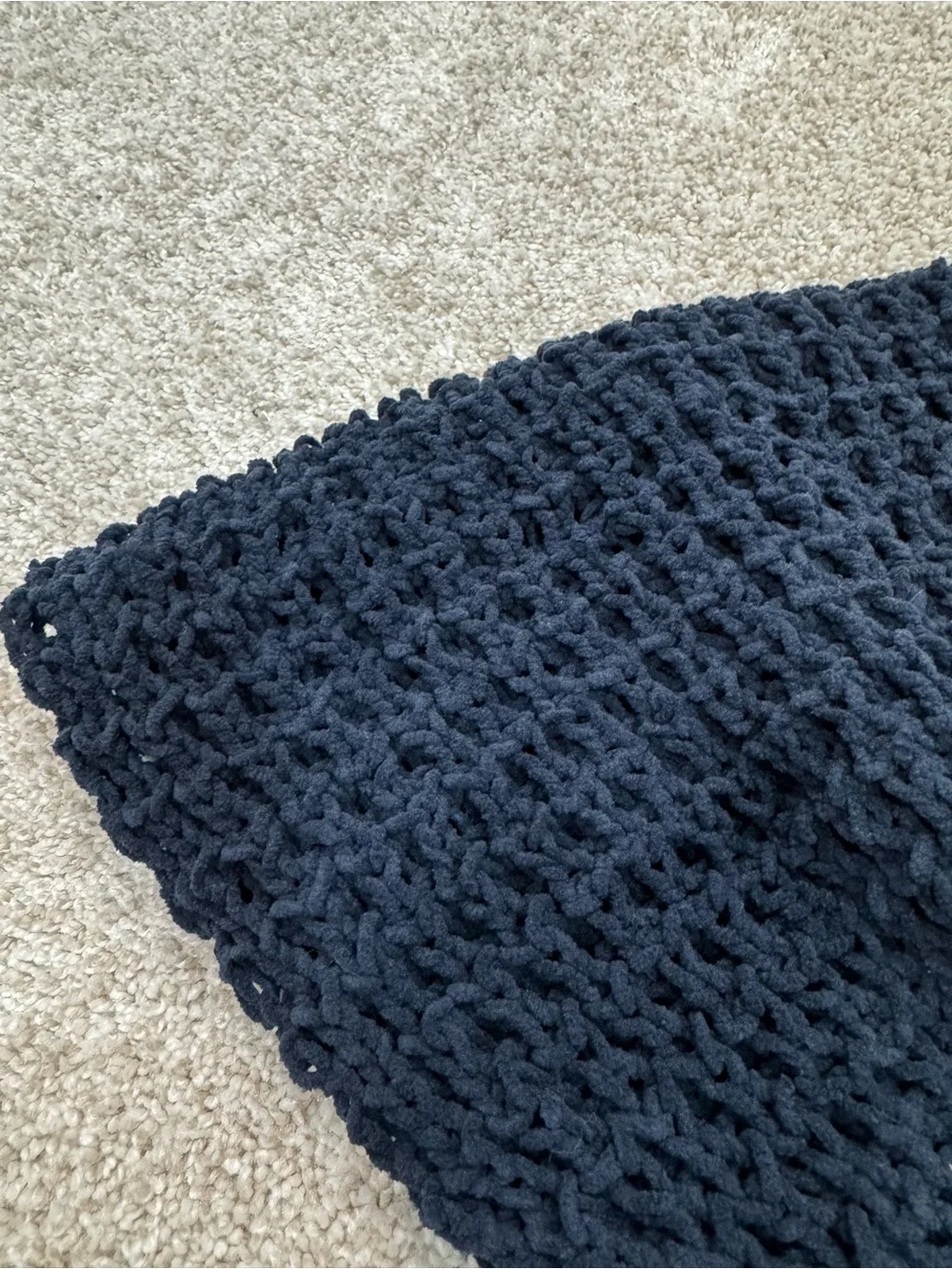 NWT Hollister Navy Knit Fringe Scarf